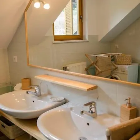 House Pucnk-beautiful Countryside