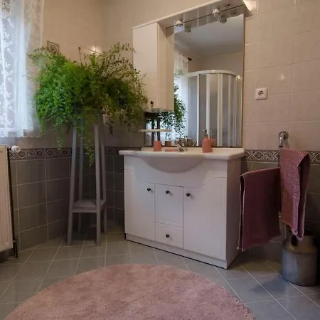 House Pucnk-beautiful Countryside Vakantiehuis