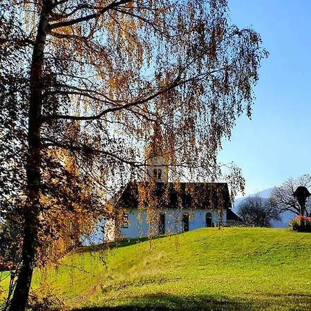 Počitniška hiša House Pucnk-beautiful Countryside *