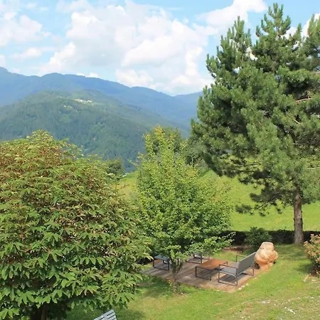 House Pucnk-beautiful Countryside Vakantiehuis Zelezniki