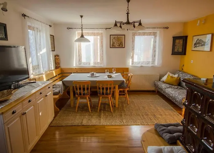 House Pucnk-beautiful Countryside