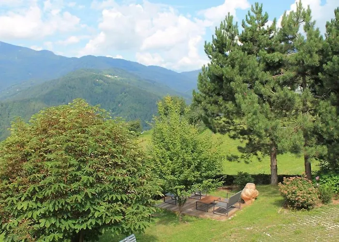 House Pucnk-beautiful Countryside بيت للعطل زلزنيكي